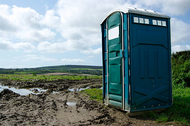Best Deluxe Portable Toilet Rental  in Bellerose Terrace, NY